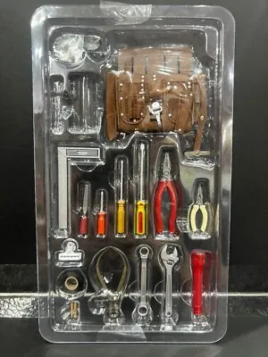 HOT TOYS MMS610 BACK TO THE FUTURE DOC BROWN TOOLS SET (Accessories) • $120