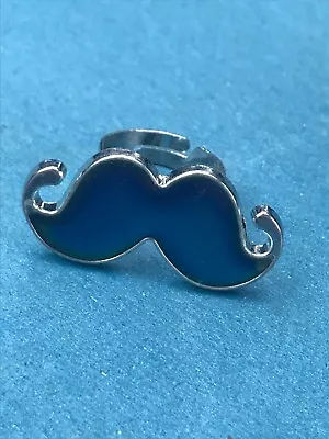 Estate Whimsical Large Mood Ring In Shape Of Mustache Silvertone Adjustable Band • $10.55