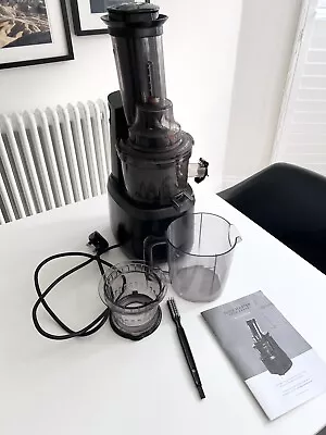 Juice Master Cold Press Juicer With Operating Instructions • £40