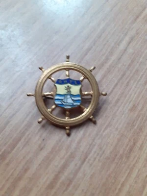 £0.99 • Buy Lovely Vintage Ships Wheel Brooch-rhyl