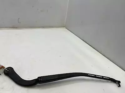 2001 - 2006 BMW 325i Windshield Wiper Arm LH Driver Side OEM 61617003931 • $43.11