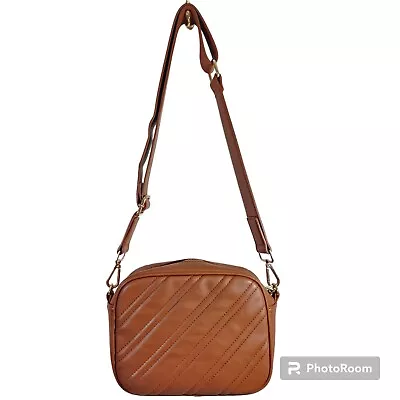 Francesca's Brown Cross Body Purse • $23.67