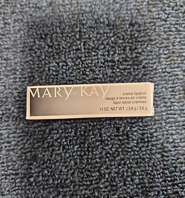 NEW Mary Kay Red Rouge Creme Lipstick NIB Discontinued 022850 • $9.99