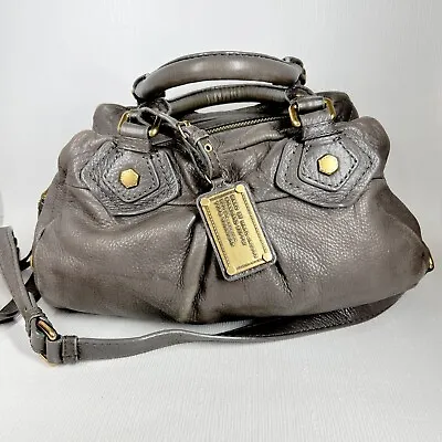 MARC JACOBS Classic Q Baby Groovee Olive Taupe Leather Handle Crossbody Satchel • $58