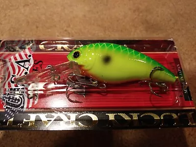 LUCKY CRAFT MOONSAULT CB-250F 2-1/2 1/2OZ  PEACOCK  Bass Fishing Lure Crankbait • $12