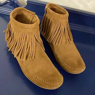 MINNETONKA Brown Suede Fringe Moccasin Ankle Booties  Size 6.5 • £29.92