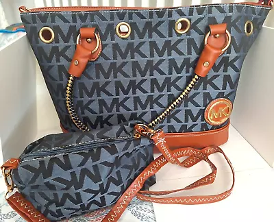 Michael Kors Bags Satchel/Top Handle Bag With A Cosmetic Bag • $85.90