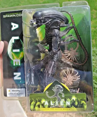 McFarlane Toys Alien 2 Series Alien 2004 Refresh • $45