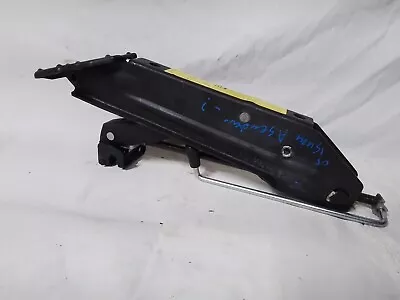 Volkswagen Emergency Spare Tire Scissor Jack 7L0011031B #Jack-1K • $75.95