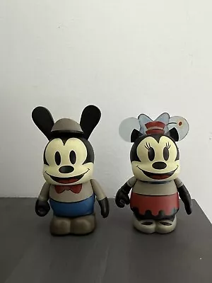 Disney Vinylmation Eachez Oswald Super Service Complete Set Of 2 (NO BOX) • $200