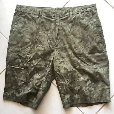 J FERRAR LIGHTWEIGHT PERFORMANCE CAMO FLAT FRONT SHORTS Green 34 X 10  NWOT • $14.97