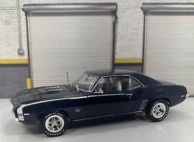 Highway 61 1/18 Scale 1969 Chevy Camaro W/New Rims & Air Filter / NO BOX • $115