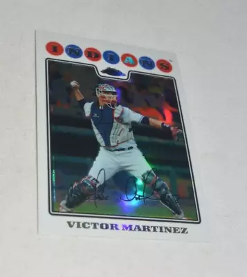 2008 Topps Chrome - Victor Martinez Catcher Cleveland Indians Card #17 Refractor • $1.49
