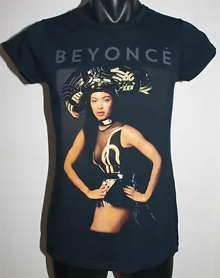 Beyoncé The Mrs. Carter Show World Tour MMXIII 2013 T-Shirt Ladies Medium Gildan • $29.99