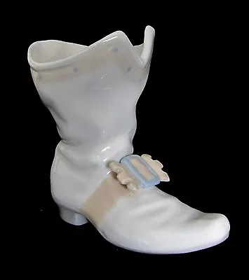 Nao By Lladro Musketeer Warrior Buckle Boot Shoe Retired Glazed Porcelain Mint • $85