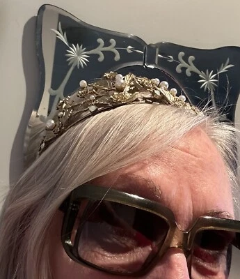 $29 • Buy Lovisa Tiara Crown Fascinator Faux Gold Pearls - Spring Racing Melbourne Cup