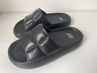 H&M Slides Black Size 3-3.5UK  35-36EU - Used Once • £0.99