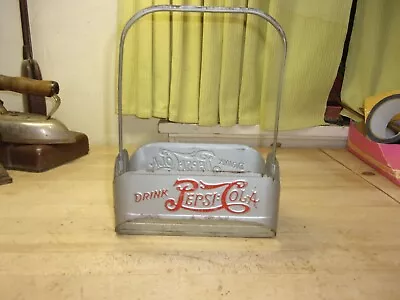 Vintage PEPSI COLA Metal DOUBLE DOT 6-Pack Bottle Caddy Carrier FREE SHIPPING • $22.99