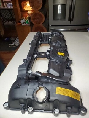 $100 • Buy BMW N55 Valve Cover OEM 11127570292 Cylinder Head Cover