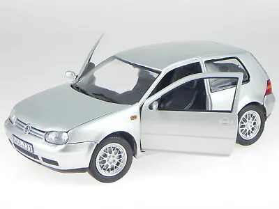 VW Golf 4 GTI 2-door Silver Metallic Diecast Model Car Revell 1:18 • $99.90