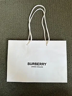 Genuine Burberry London England Designer Label White Carry Bag Cardboard • $12.95