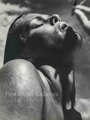 $198.42 • Buy 1968 Vintage RICHARD AVEDON Smoking Female Model LAUREN HUTTON Duotone Photo Art