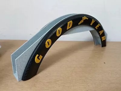 Scalextric / Hornby Goodyear Spectator Bridge L 5553 • £10.99