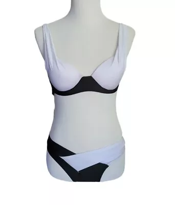 Zaful Color Block Two Piece Bikini Bathing Suit Black/White Size Small NWOT • $9.99