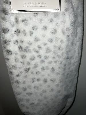 NWT • Marlo Lorenz SNOW Leopard Faux Fur Animal Print Decorative Throw • 50”x60” • $48
