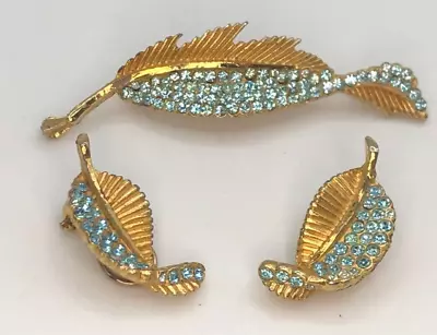 Vintage Signed BSK Brooch Clip-On Earrings Aqua Rhinestones Gold Tone Signed Set • $26.09