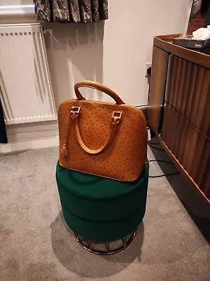 Ladies Aspinal Bag • £80