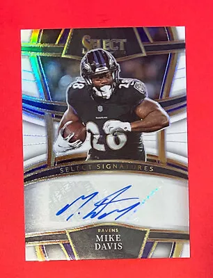 Mike Davis ~ 2022 Panini Select ~ White Prizm Autograph Auto /50 • $3.50