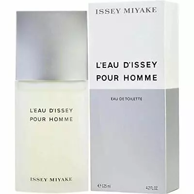 WOOD WICK * ISSEY MIYAKE  MEN TYPE * SCENTED * Leah's Lite Candle * 9 OZ • $21.95