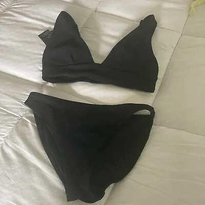 HM Women’s Black Textured Bikini Size 4 • $16
