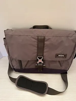 STM Laptop Shoulder Bag Green Khaki 14”  Laptop Pocket. Many Compartments. • $25