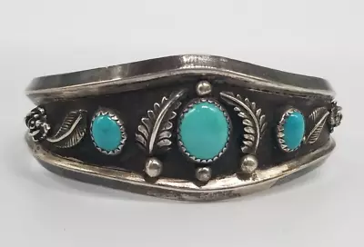 Vintage Navajo Turquoise Bracelet 6 1/4  • $139