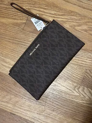 AMAZING FIND!!! Brown Monogram Michael Kors Jet Set Item - LARGE ZIP CLUTCH • $33