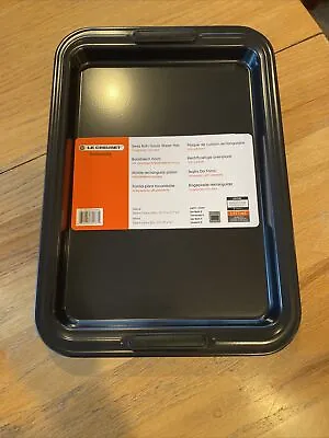 NEW  Le Creuset Toughened Non-Stick Bakeware Swiss Roll Small Sheet Pan 33cm • $33.75