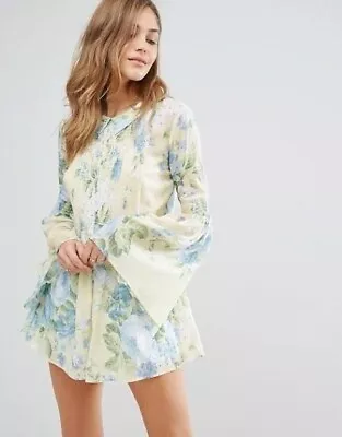 ALICE McCALL Ladies Pretty Hurts Floral Playsuit Size 10 • $55