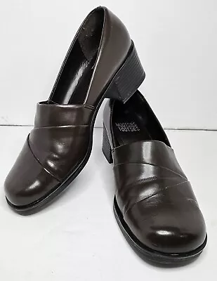 Mootsies Tootsies Brown Slip On Loafer Style Shoes Women Size 8.5 • $15.73