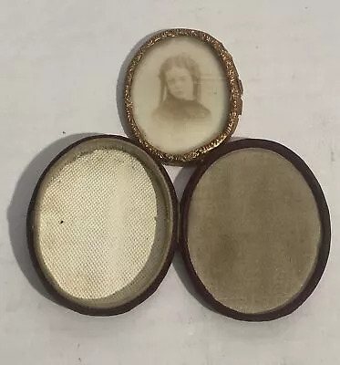 Daguerreotype? Opalotype?  White Glass Photo Woman In Oval Velvet Case 1850s • $25
