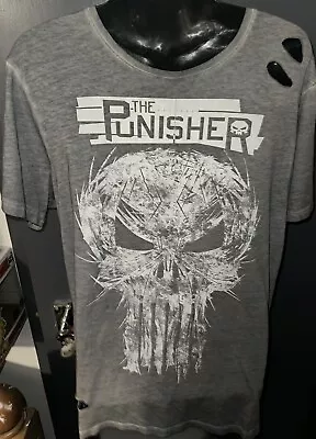 Marvel Comics Punisher T-shirt Rare Design Size Small / Medium  • £14.99