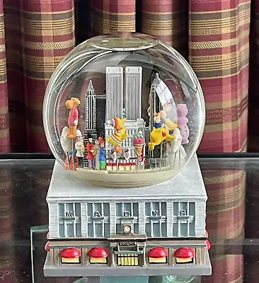 Macys 1999 Thanksgiving Parade Musical Animated Snow Globe Twin Towers Balloons • $85