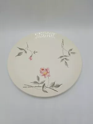 Universal  Rosette  10 1/8 Inch Dinner Plate • $11.25