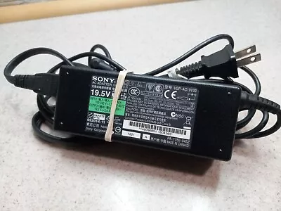 #H)Genuine Sony Laptop Charger AC Adapter Power Suppl VGP-AC19V33 19.5V 3.9A 76W • $15.79