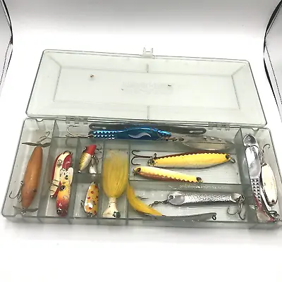 Lot Of 17 Vintage  Assorted FISHING LURES in Box • $35