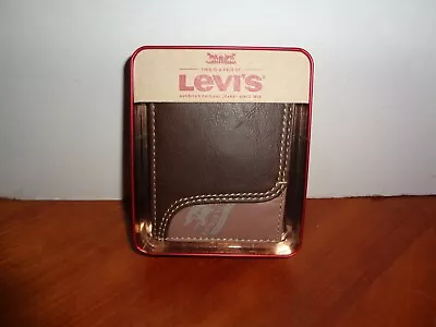 Levis Men's Leather Bifold Wallet Brown 8 Card Slots Id Window Quick Access Slot • $27.95