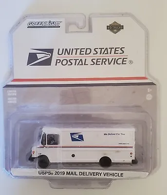 USPS 2019 Mail Delivery Vehicle Box Van  Greenlight 1/64 New • $25