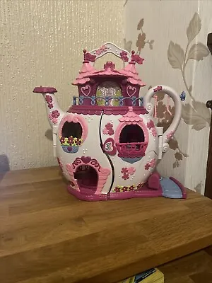 My Little Pony 2006 Tea Pot Palace Ponyville House With Accessories VGC • £19.95