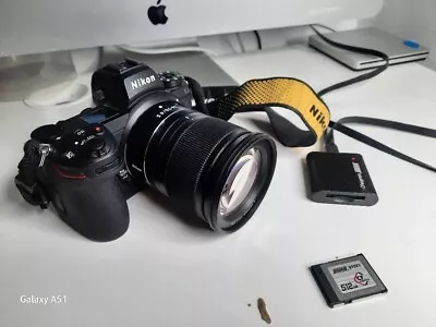 Nikon Z 7II 45.7MP Mirrorless With NIKKOR Z 24-70mm F/4 S Memory Card & Reader • $2800